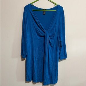 Women’s blue Ellos long flowy blouse